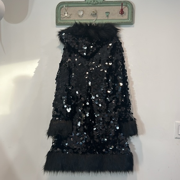 DOLLS KILL CLUB EXX STROBELIGHT HOODED DUSTER BLACK OVERSIZED SEQUIN FUR MEDIUM - Picture 7 of 9